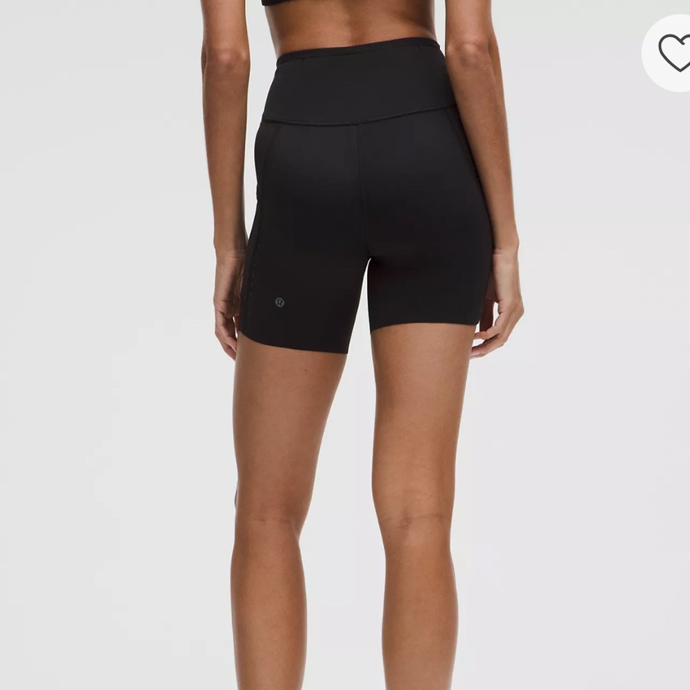 Lululemon Black High-Waisted Shorts SZ:4 - Picture 2 of 10